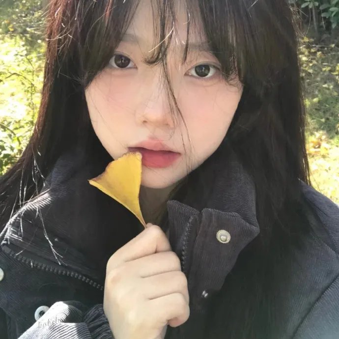 比基尼怪女